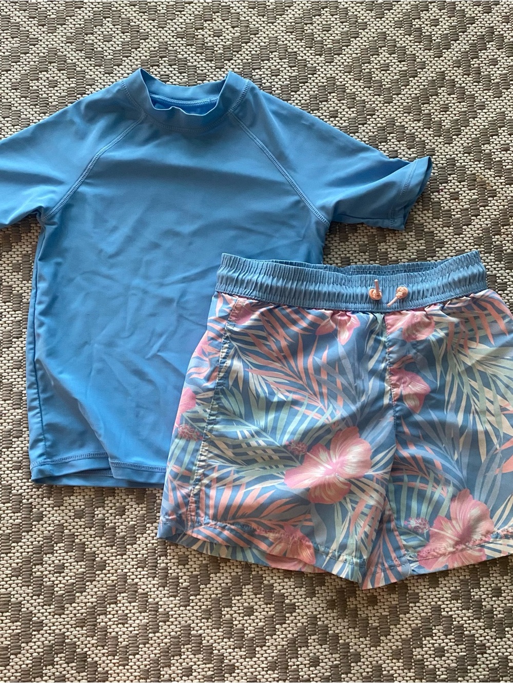 Tommy Bahama Swim Set Trunks and Rashguard
